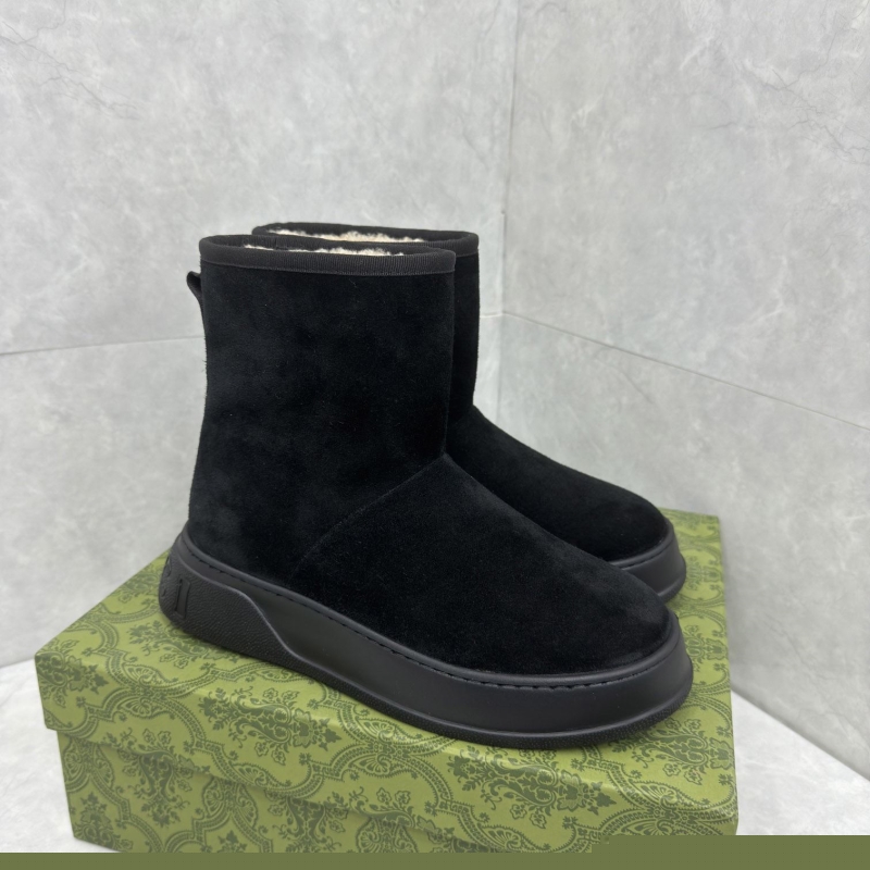 G*u*i boots